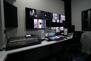 GENÇLERİN YENİ BULUŞMA NOKTASI SOSYAL MEDYA STÜDYOSU OLACAK